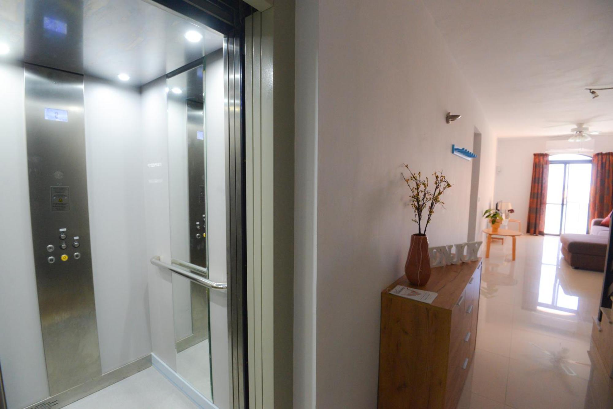 Seafront Duplex Penthouse With Terrace Overlooking Xlendi Bay Esterno foto