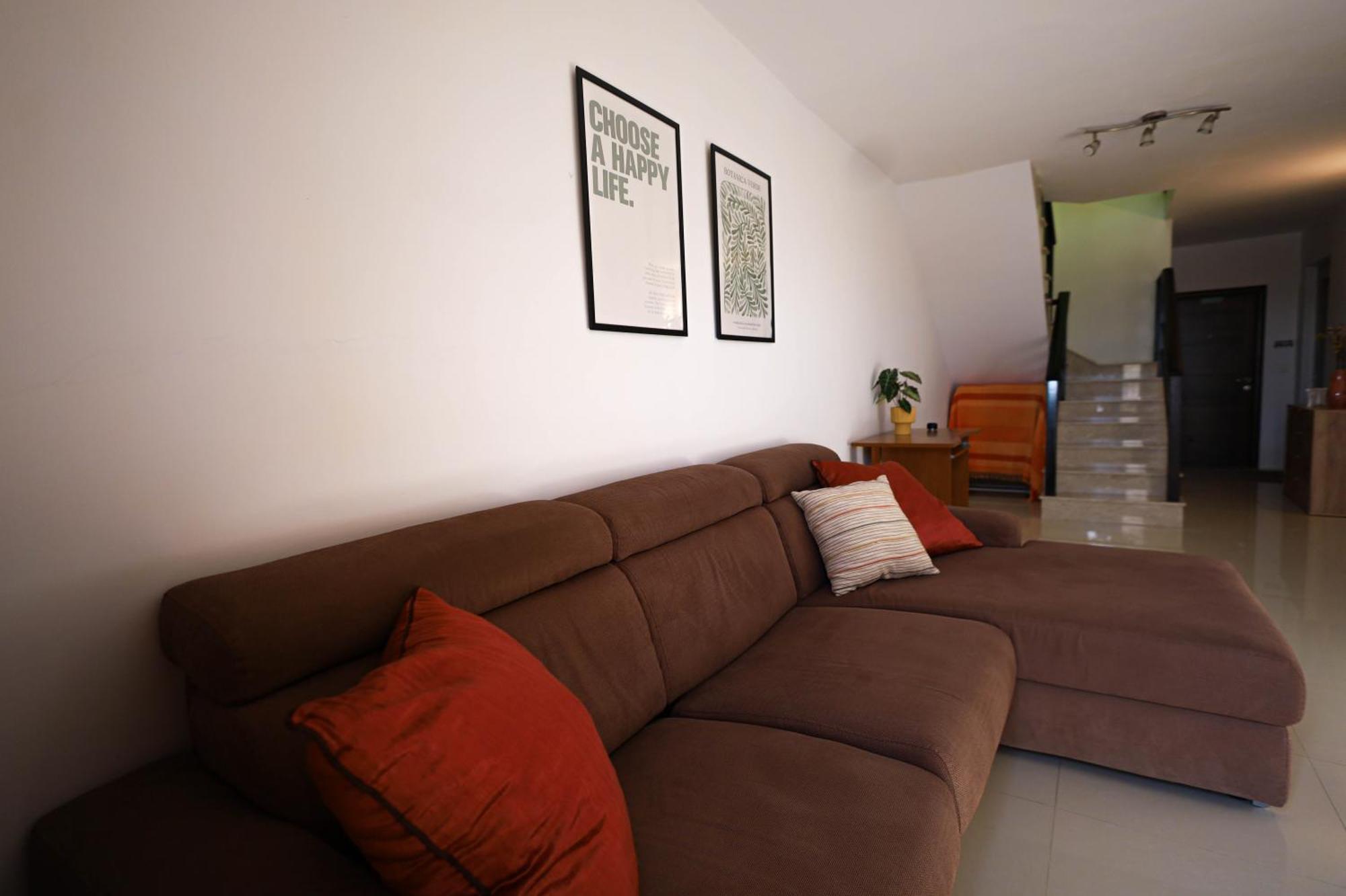 Seafront Duplex Penthouse With Terrace Overlooking Xlendi Bay Esterno foto